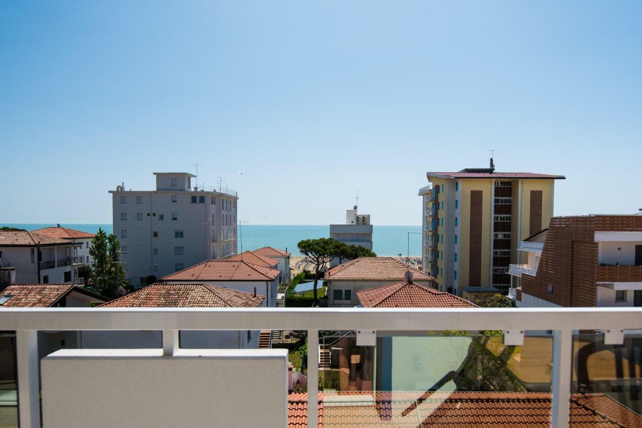 Hotel Touring Lido di Jesolo Dış mekan fotoğraf